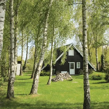 Two-bedroom Holiday In *